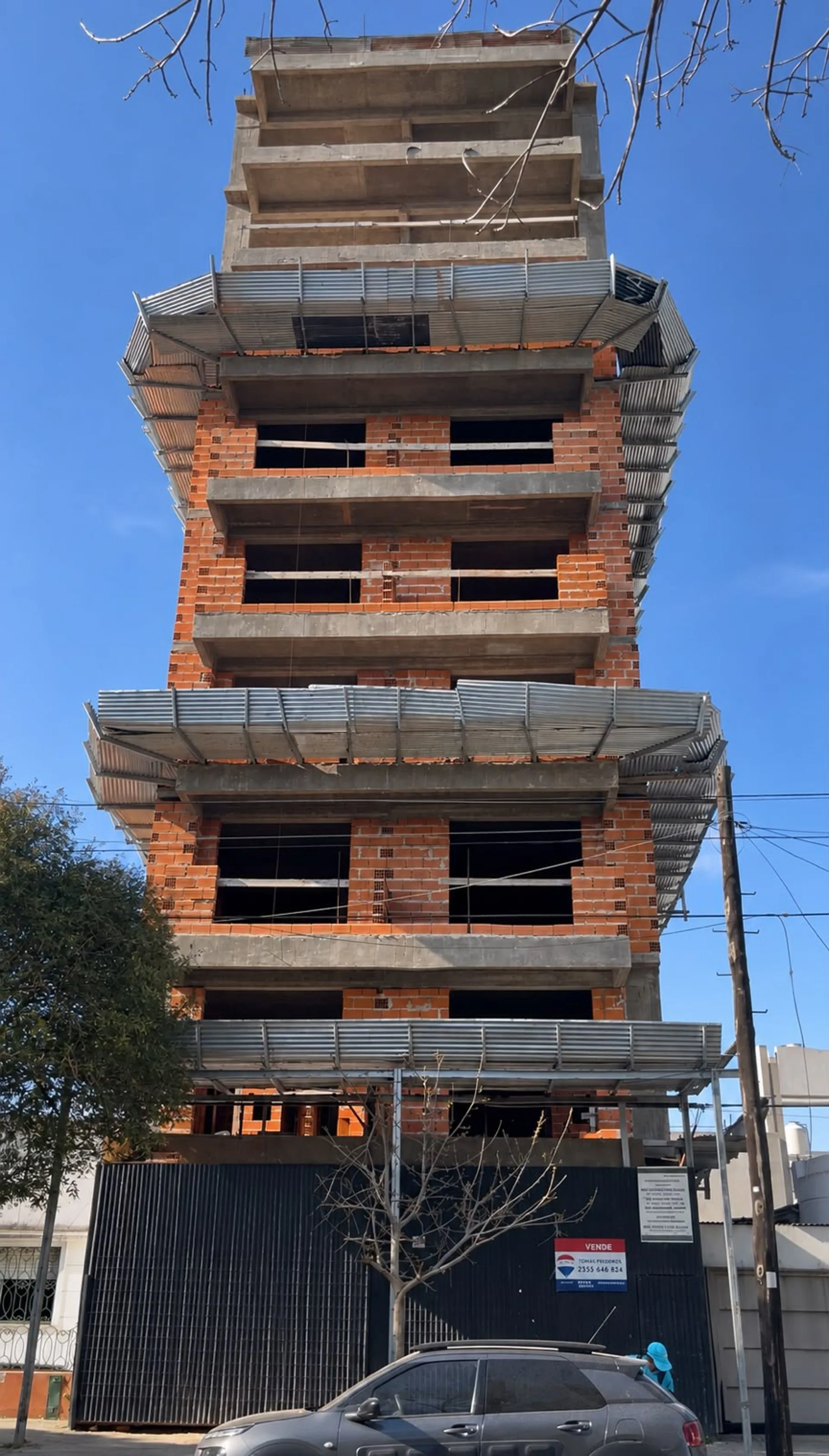 DEPARTAMENTO EN VENTA LA PLATA EN POZO BALCON foto 2