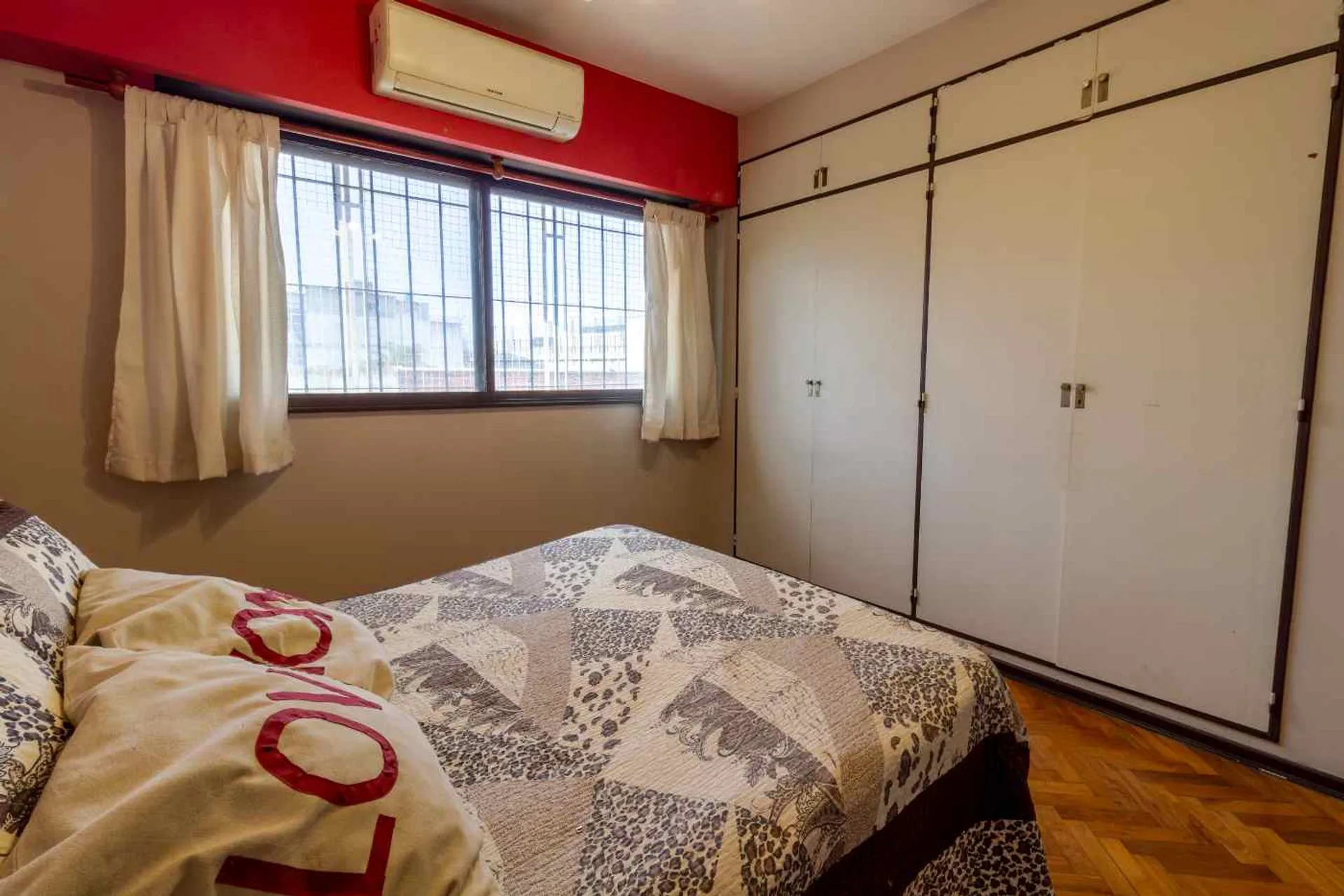 DEPARTAMENTO 3 AMBIENTES MONTE CASTRO C/ BALCON foto 5