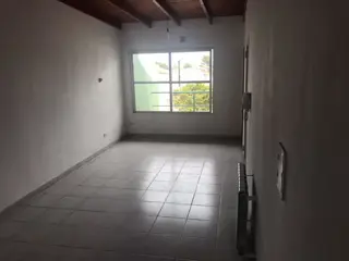 SE VENDE DEPARTAMENTO - VIEDMA foto 3