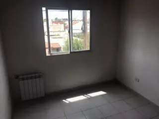 SE VENDE DEPARTAMENTO - VIEDMA foto 4