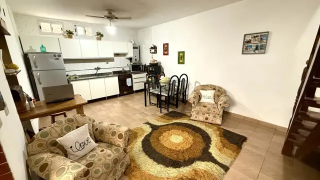 Departamento en venta de pasillo de dos dormitorios - Rosario, Azcuénaga