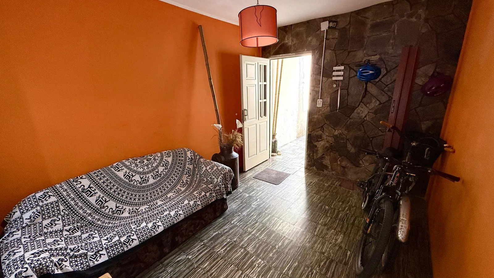 Departamento en venta de pasillo de dos dormitorios - Rosario, Azcuénaga foto 2