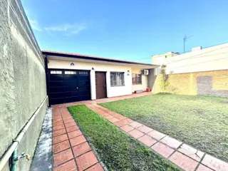 Venta Importante Lote con Dos Viviendas Impecables, Gba Sur - Zonaprop foto 2