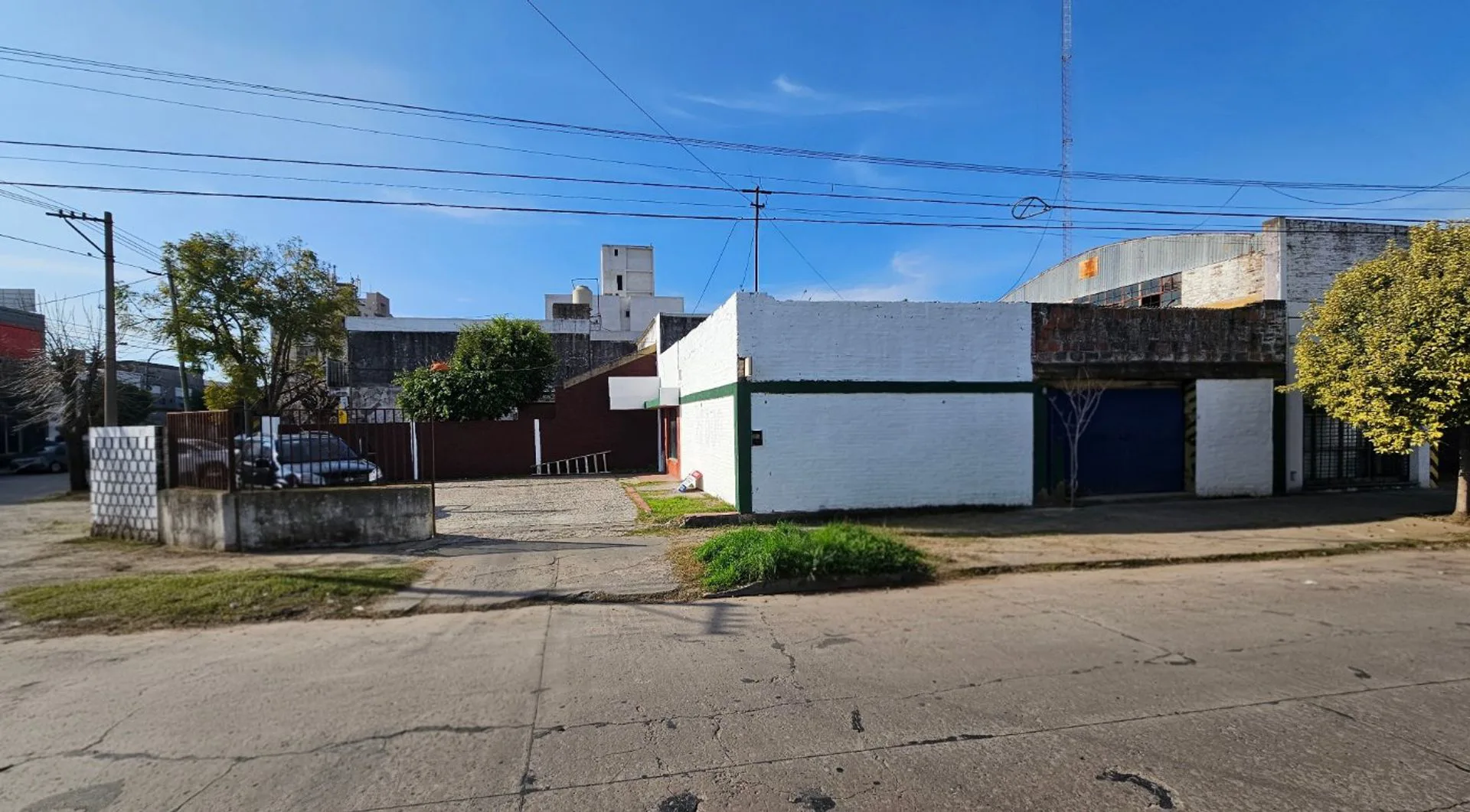 VENTA ESQUINA COMERCIAL CENTRO SAN NICOLAS foto 2