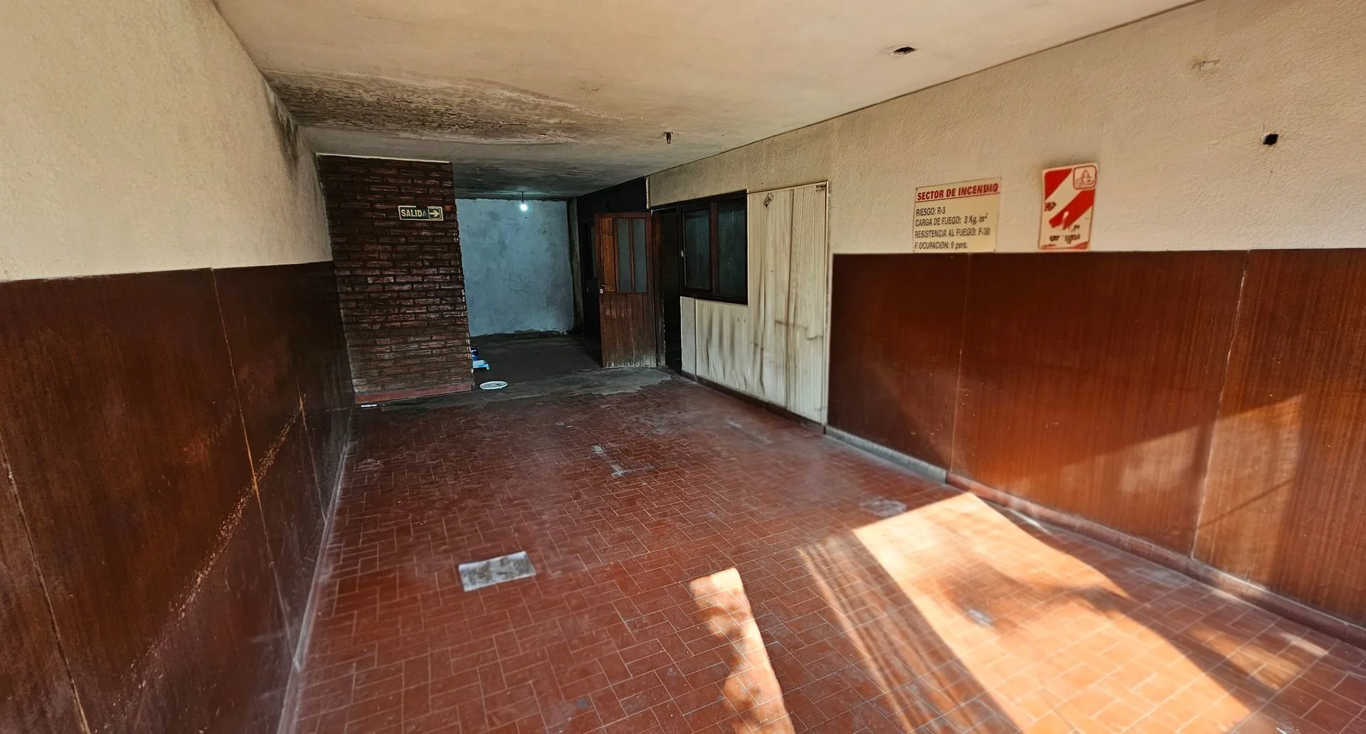 VENTA ESQUINA COMERCIAL CENTRO SAN NICOLAS foto 4