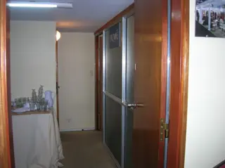 EXCELENTE OFICINA CON BAÑO PRIVADO foto 3