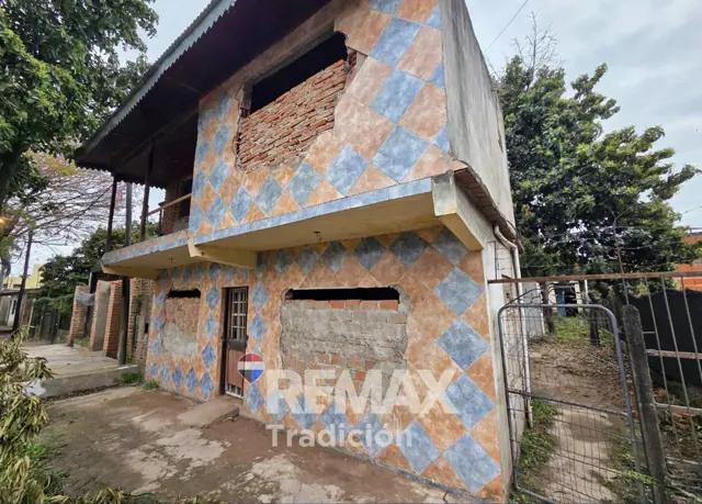 Casa a reciclar en venta, Resistencia - 337m²