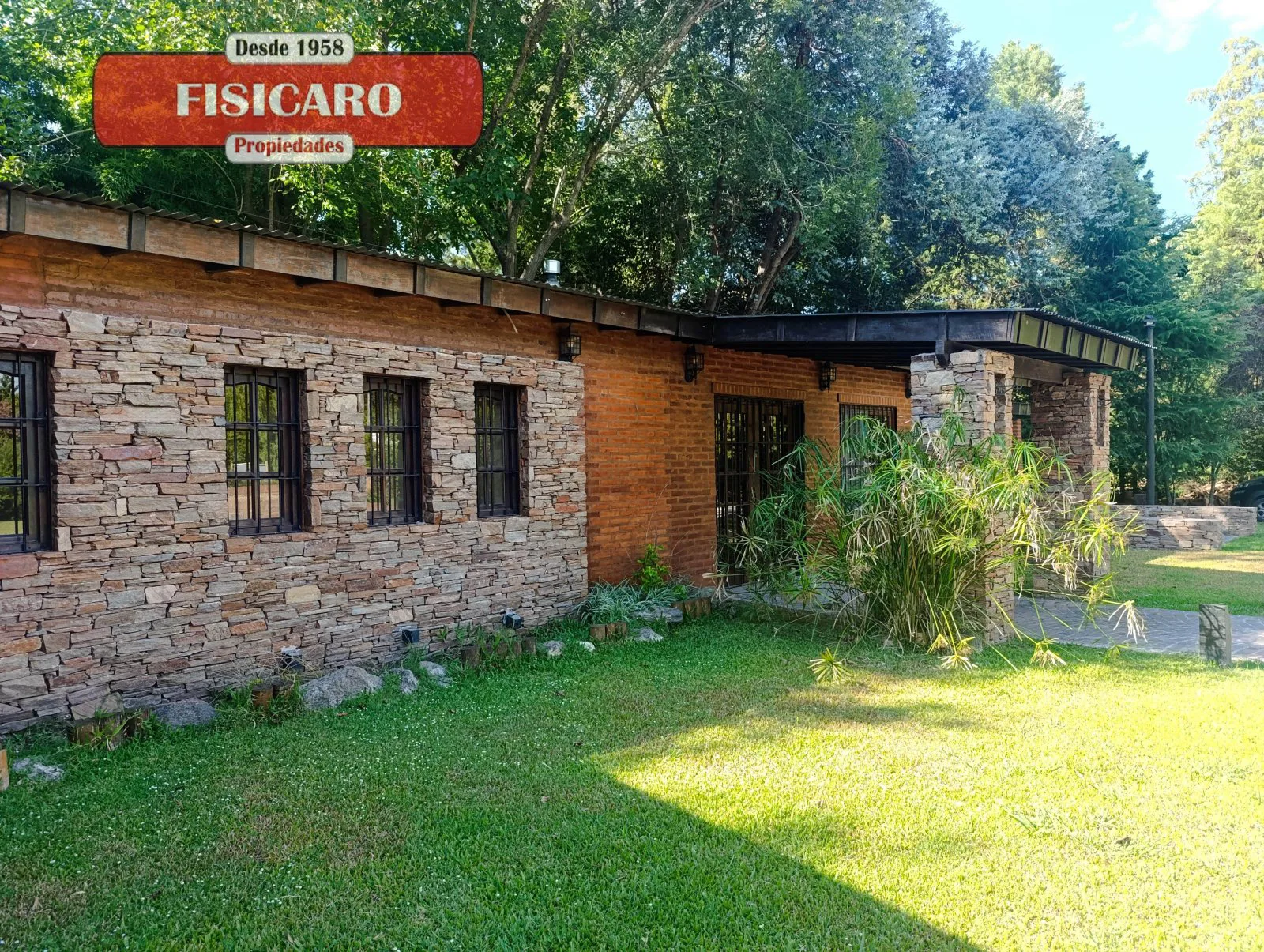 VENTA!!! Casa 4 ambtes c/piscina - En EL REMANSO foto 3