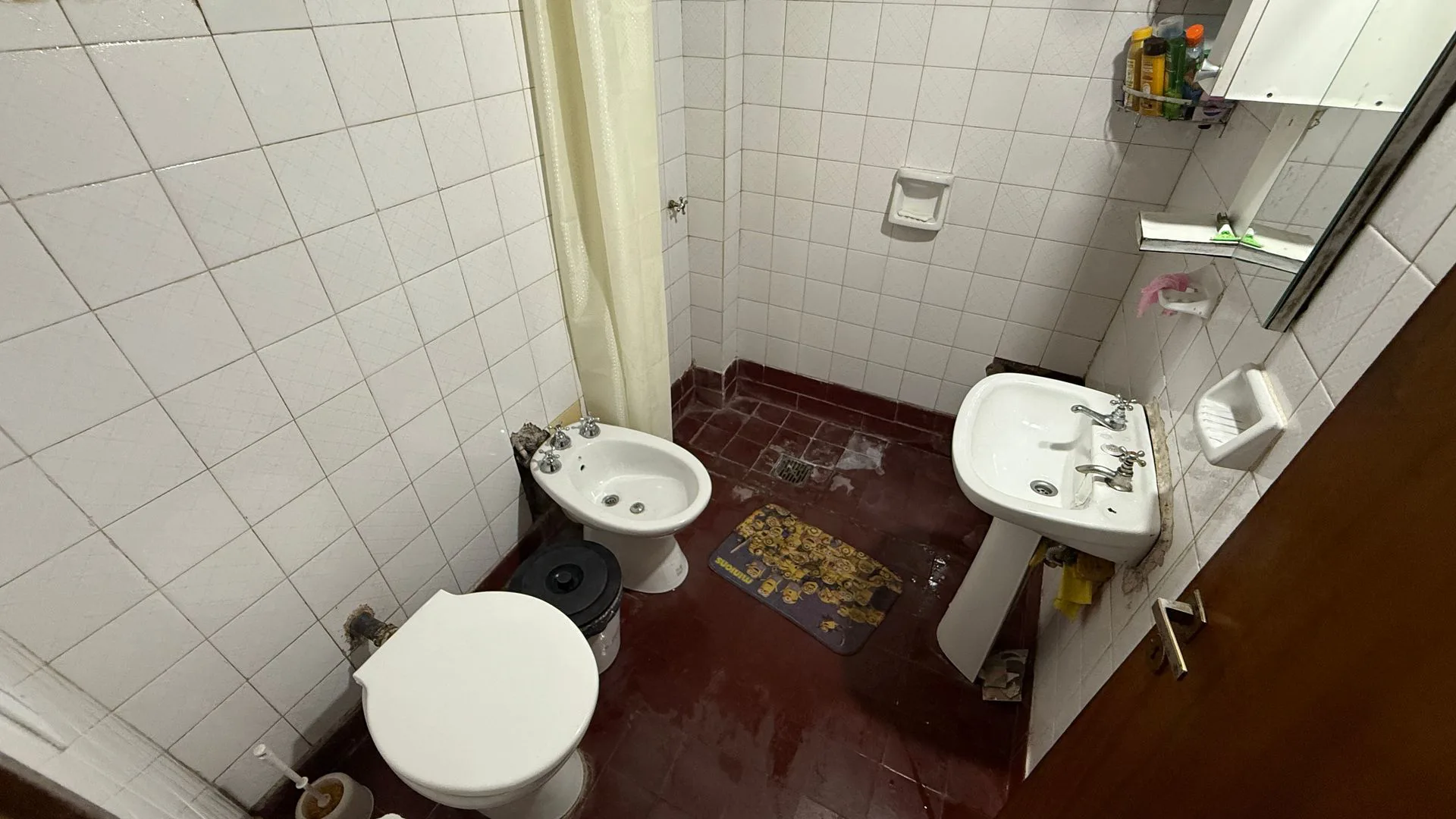 VENTA CASA + LOCALES 194,40M2 Bº SANTA RITA foto 5