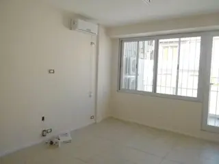 ALQUILER OFICINA : : MAIPU 400 : : MICRO CENTRO : : $ 4000 foto 2