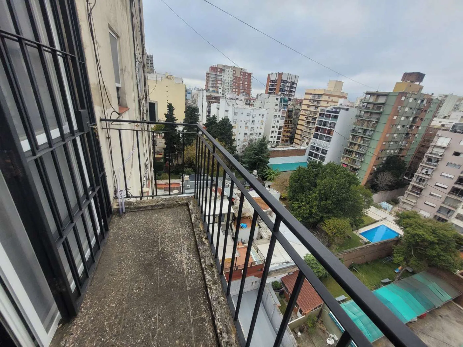 Vta Almagro 2 amb Piso alto con doble balcón y luz foto 2
