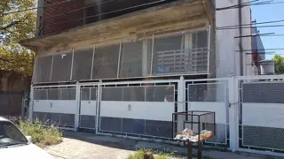 Local de 275 m2 en Ituzaingó foto 1