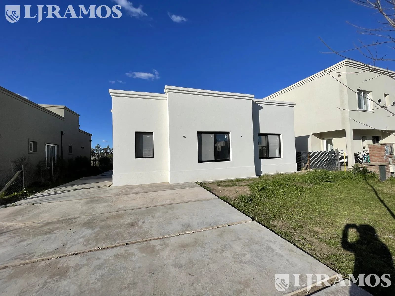 Casa en venta  en Vila Marina II - Alquilada 04/28 - Vila Marina 2 - L Interno (Perim a otro barrio) 107 - AC / ISA foto 2