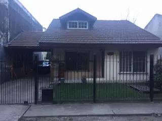 Venta De Casa En Moreno, Calle El Salvador foto 1