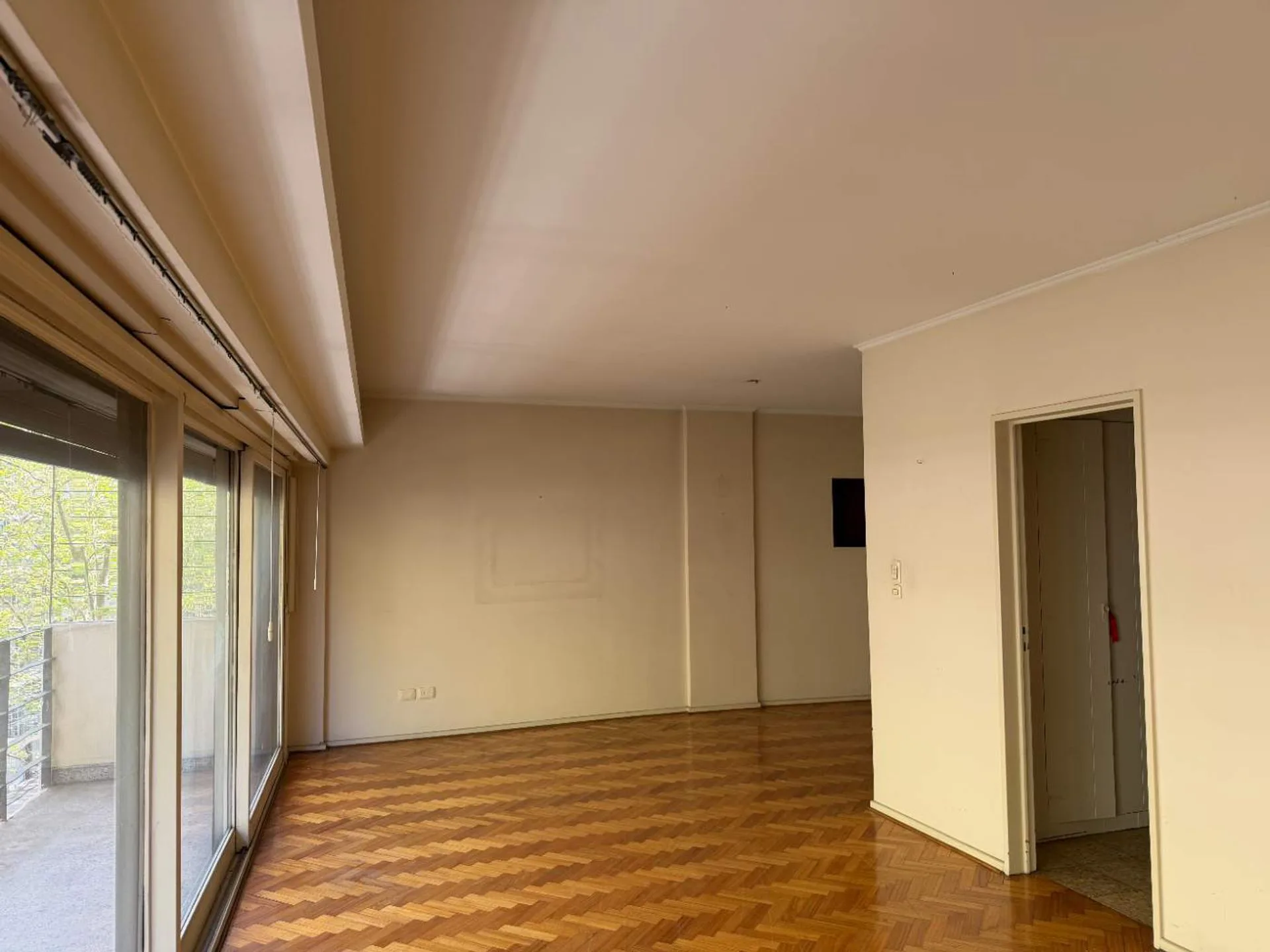 VENTA DEPARTAMENTO 3 DORMITORIOS BALCON Y COCHERA foto 4