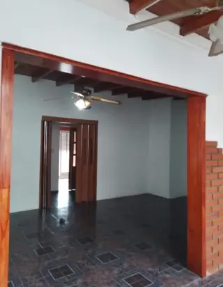 VENTA EN BLOCK, CASA 3 AMBIENTES. CON JARDIN, MAS UN DEPARTAMENTO 3 AMB.P.H. SANTOS TESEI. ¡¡¡OPORTUNIDAD foto 3