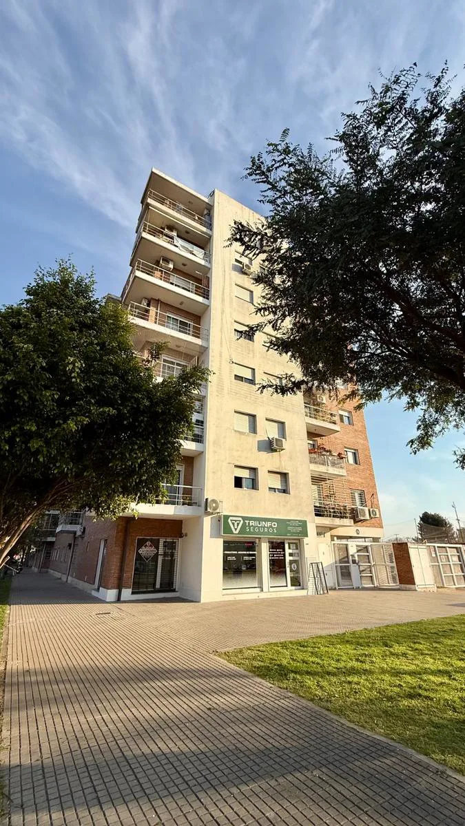 Departamento en venta de 3 dormitorios, Rosario, Barrio Bella Vista foto 2