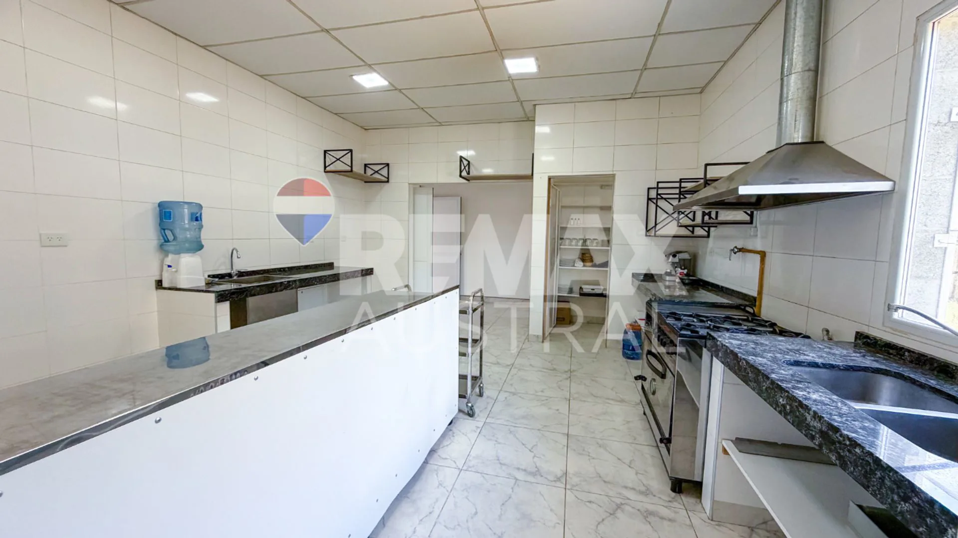 Salon en Bellavista Sur foto 4