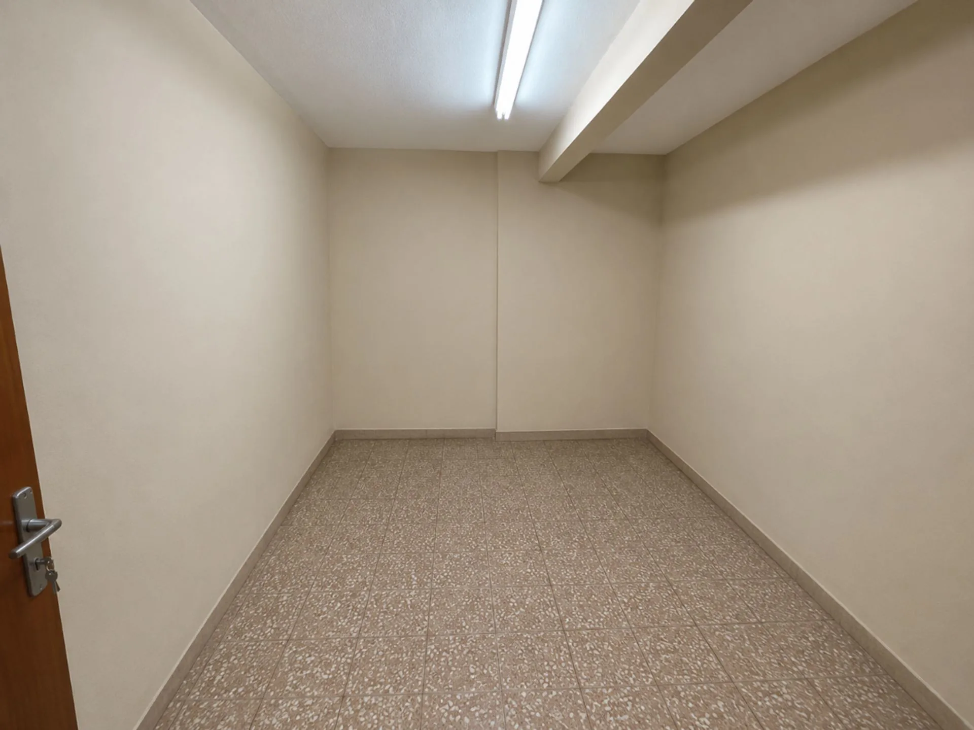 PROPIEDAD EN VENTA - MICROCENTRO OFICINAS+VIVIENDA foto 5