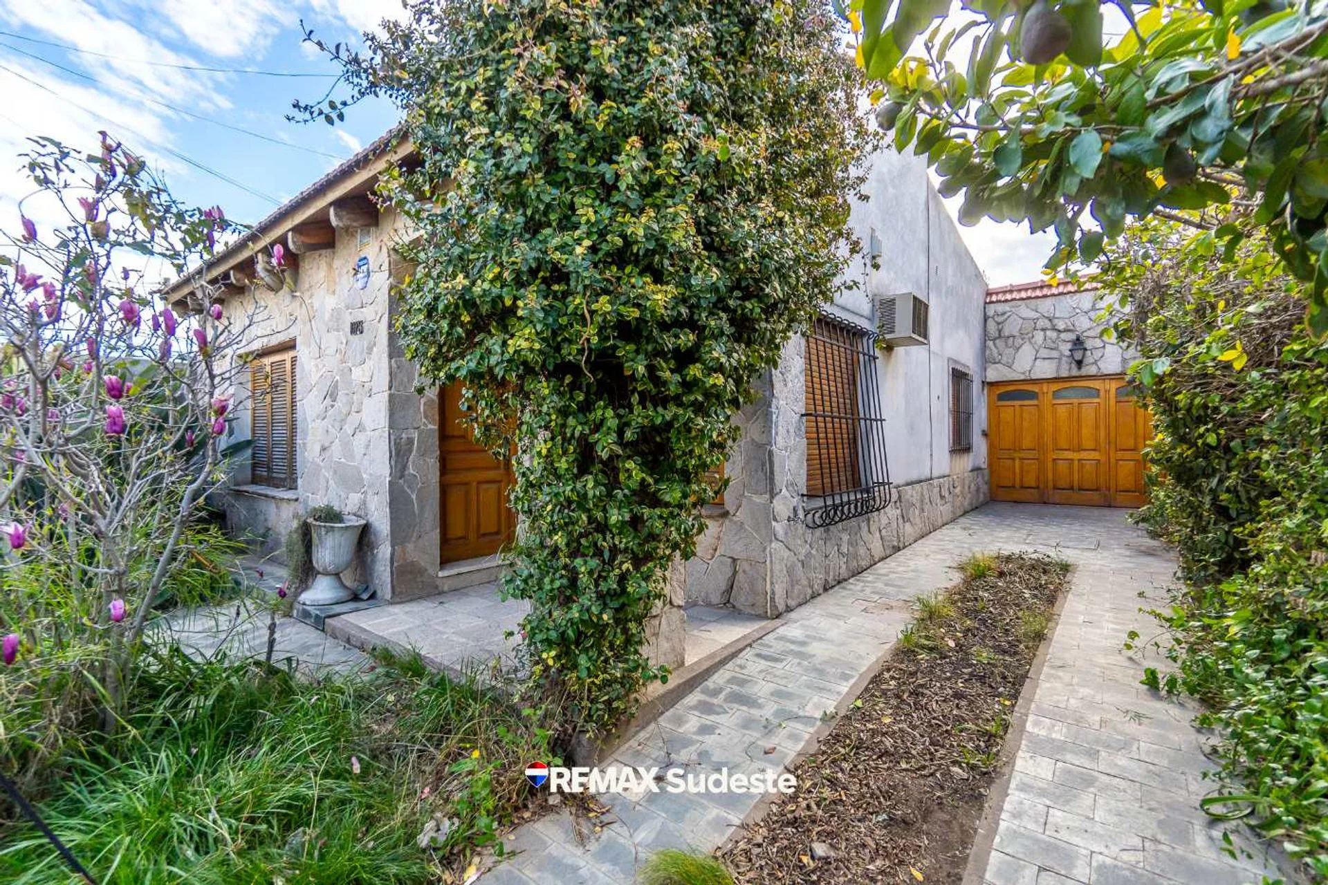 CASA EN VENTA BARRIO COLÓN - APTA CRÉDITO foto 3