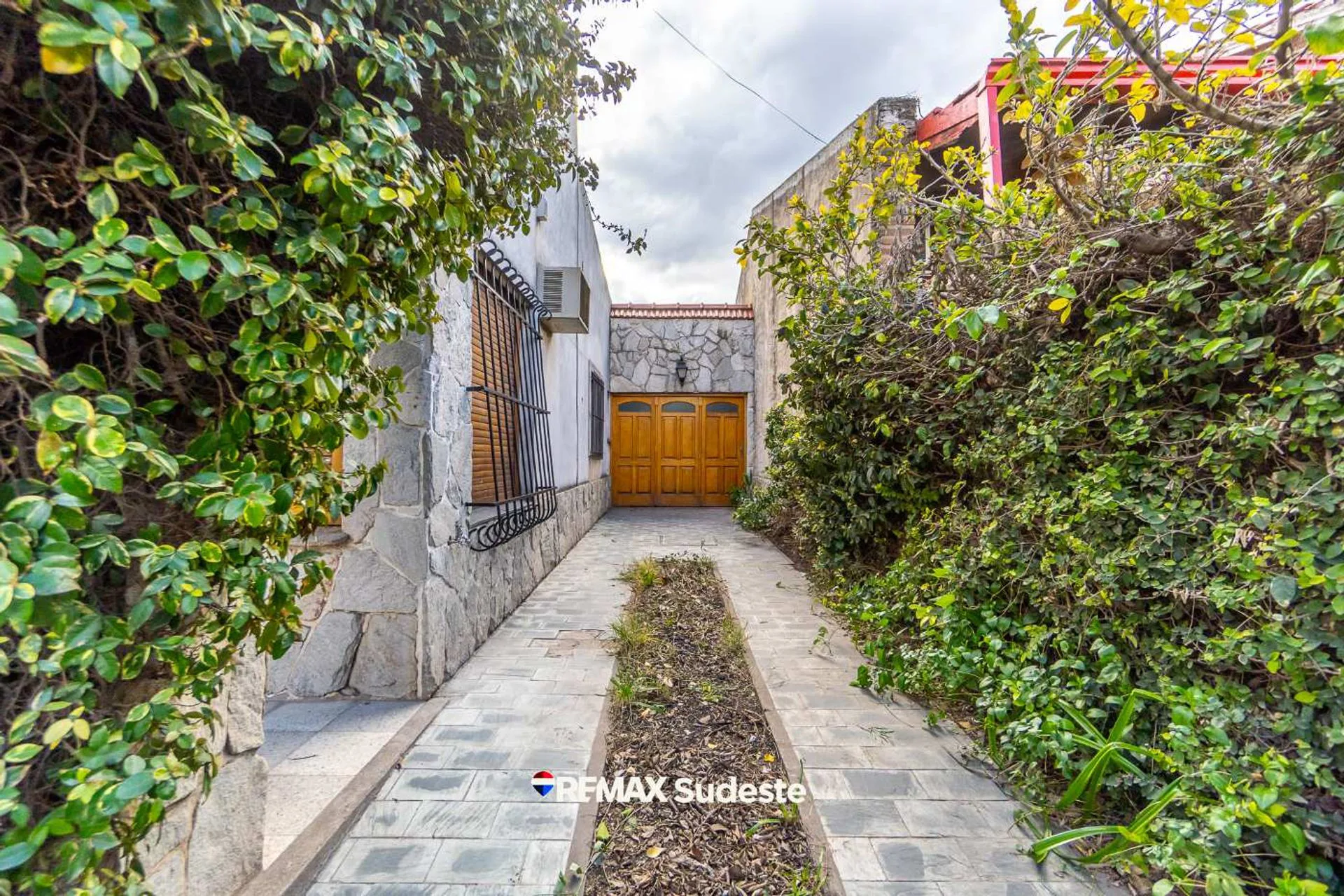 CASA EN VENTA BARRIO COLÓN - APTA CRÉDITO foto 5