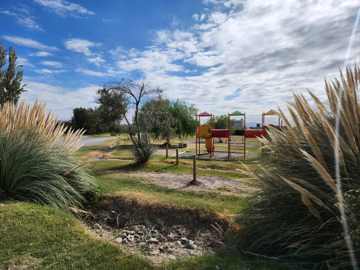 LOTE 652 M2 EN B° SAN JUAN DE LOS OLIVOS. RAWSON foto 4