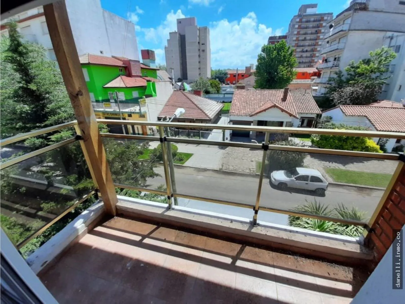 1-Bedroom Apartment with Balcony and Parking in Miramar, Solymar, 2nd Floor – photo 9 of 15