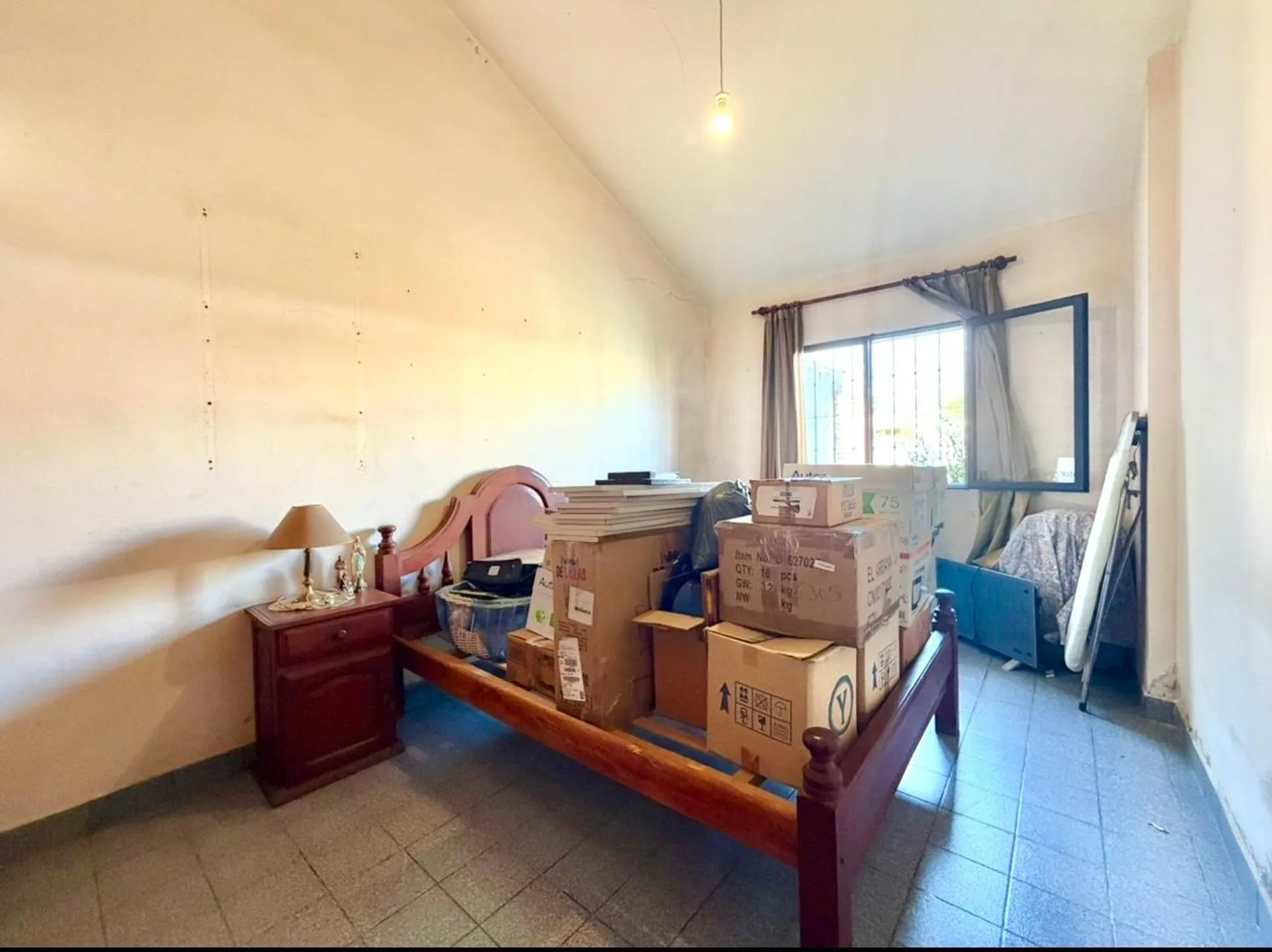 VENTA CASA DE DOS DORMITORIOS - BARRIO SAN CARLOS foto 3