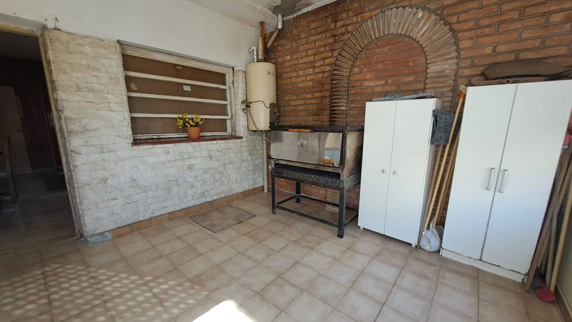 SE VENDE CASA 2 DORMITOR B RIVADAVIA VILLA MARIA foto 3