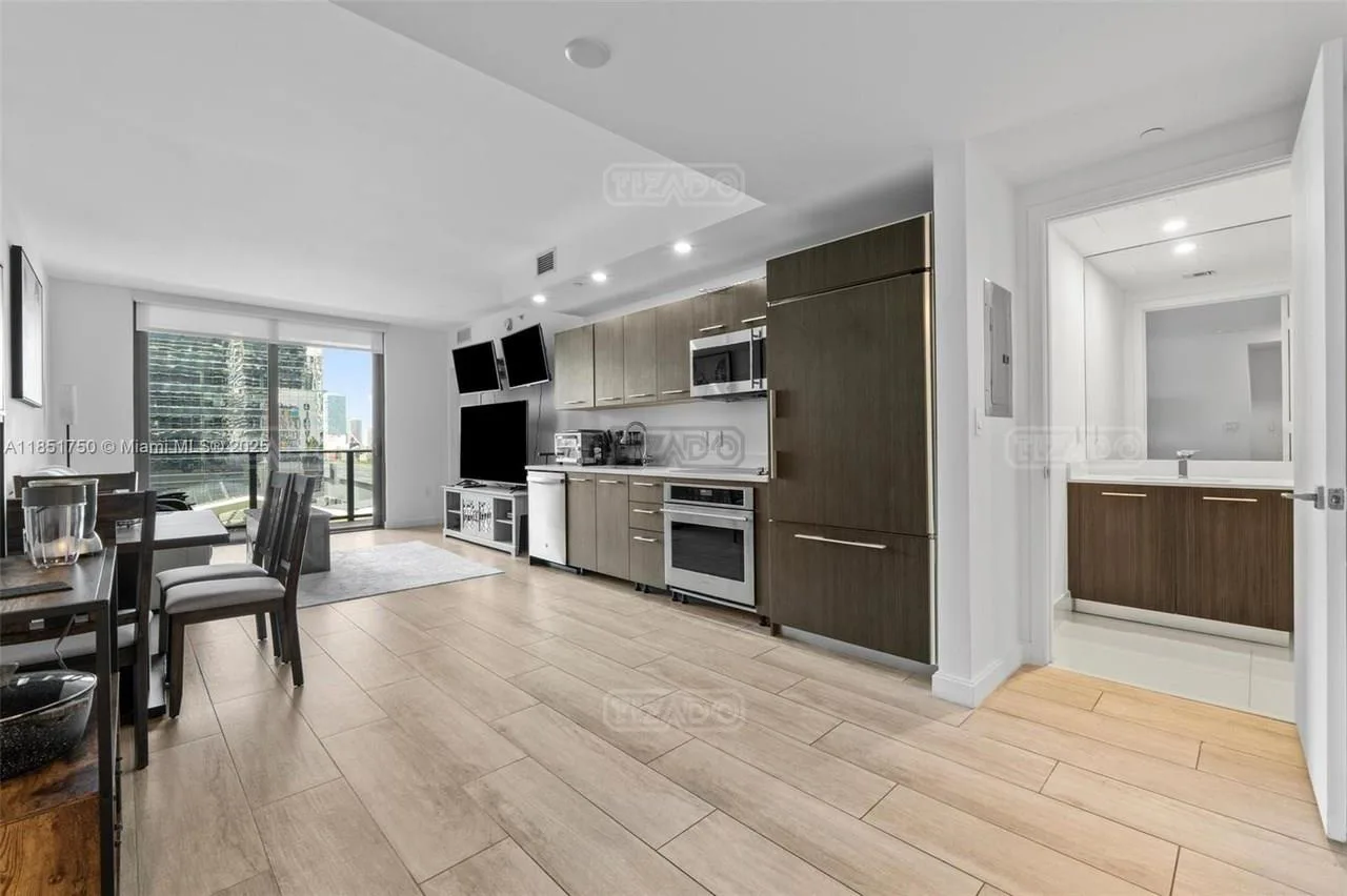 45 SW 9th St #1109 foto 2