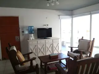 OPORTUNIDAD DEPARTAMENTO FRENTE AL MAR foto 2