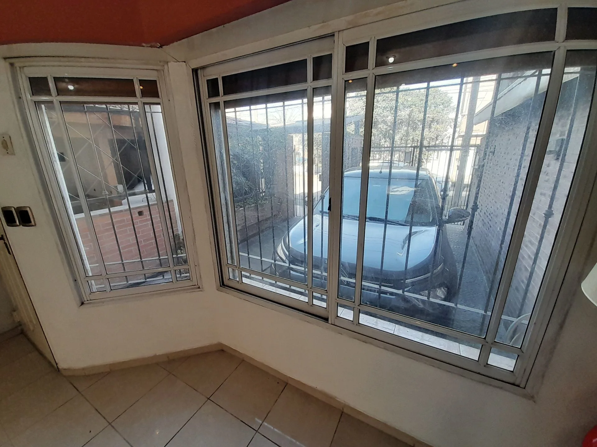 PH TRIPLEX 198 M2 TOTALES GARAGE QUINCHO PARRILLA foto 4