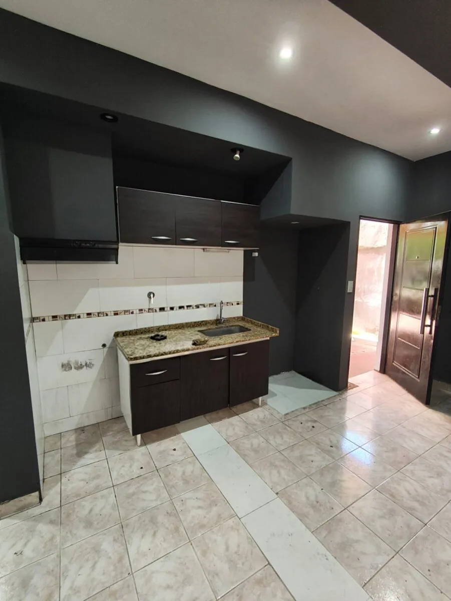 Casa en venta en Villa León, 3 ambientes, 350 m² foto 3