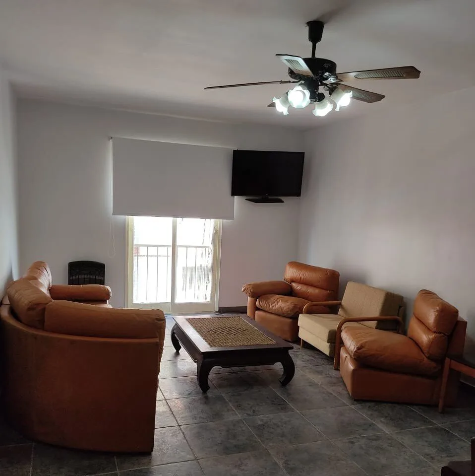 Caballito, Campichuelo 200, 4 amb, u$s 1,200 + expensas ( $ 170,000) + servicios. 6px. foto 3
