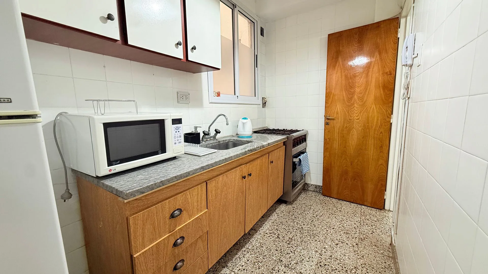 ALQUILER DEPARTAMENTO DE 2 AMBIENTES CON BALCON foto 5