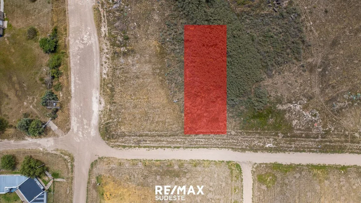 VENTA GRAN LOTE EN VILLA AEROPUERTO foto 3