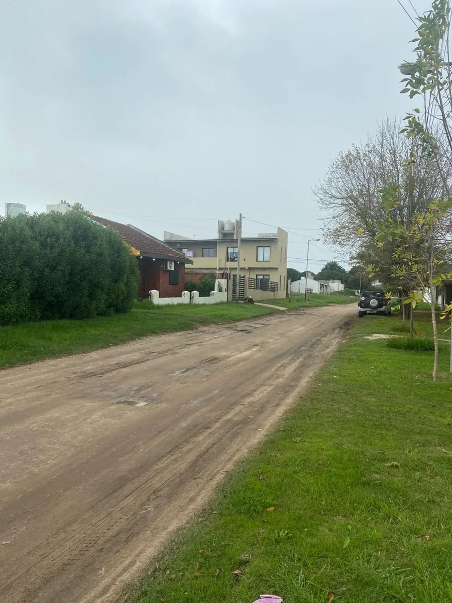 Terreno de 450m2 en venta en Parquemar foto 5