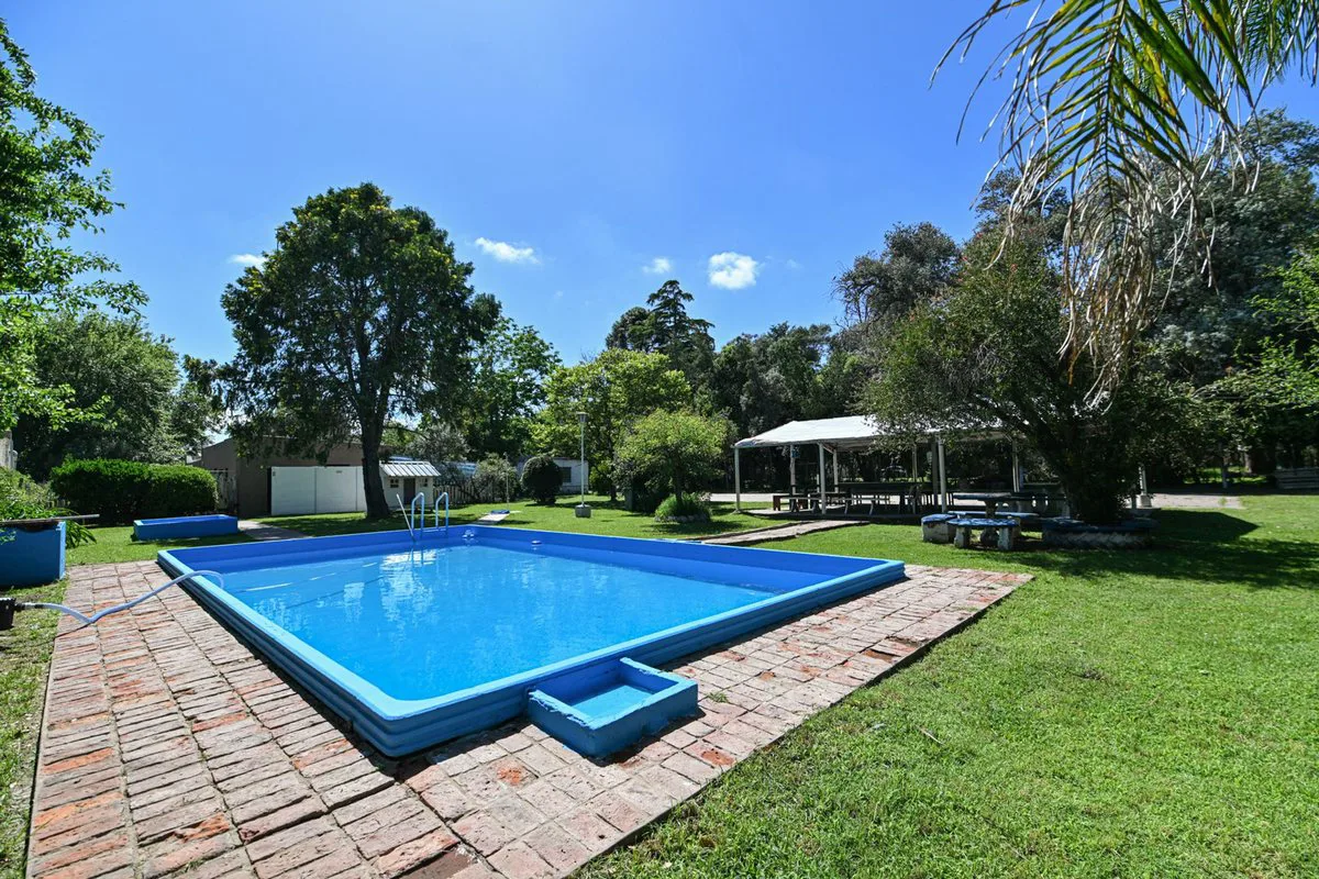 VENTA CASA QUINTA C/DOS PISCINAS foto 3