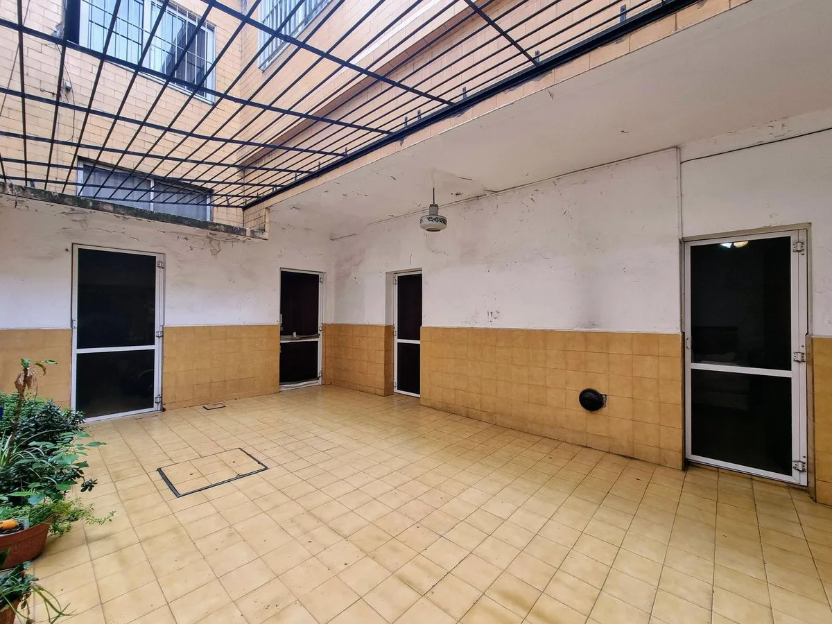 Inmueble Comercial Venta Devoto Local c/Deposito foto 2