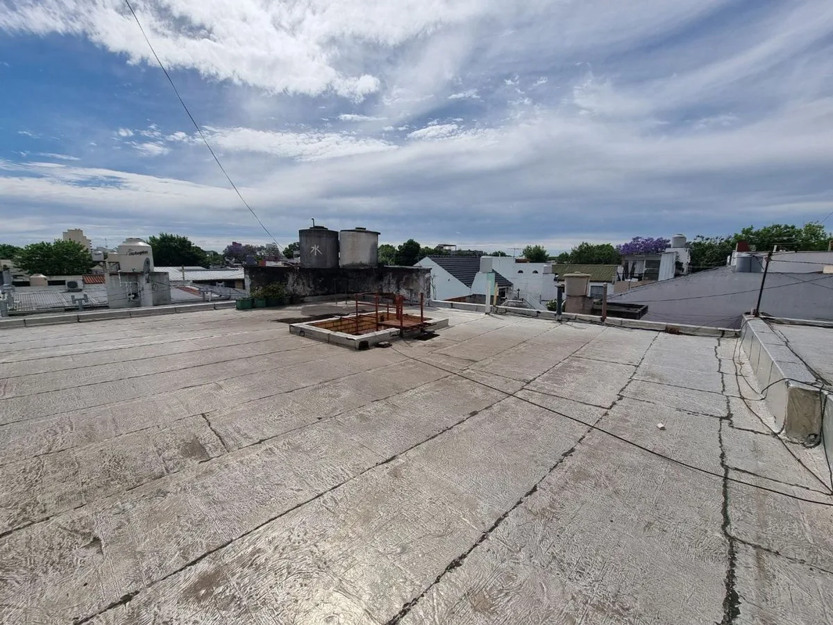 Inmueble Comercial Venta Devoto Local c/Deposito foto 5