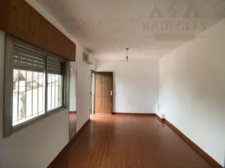 Departamento en 1er piso - Burzaco foto 1