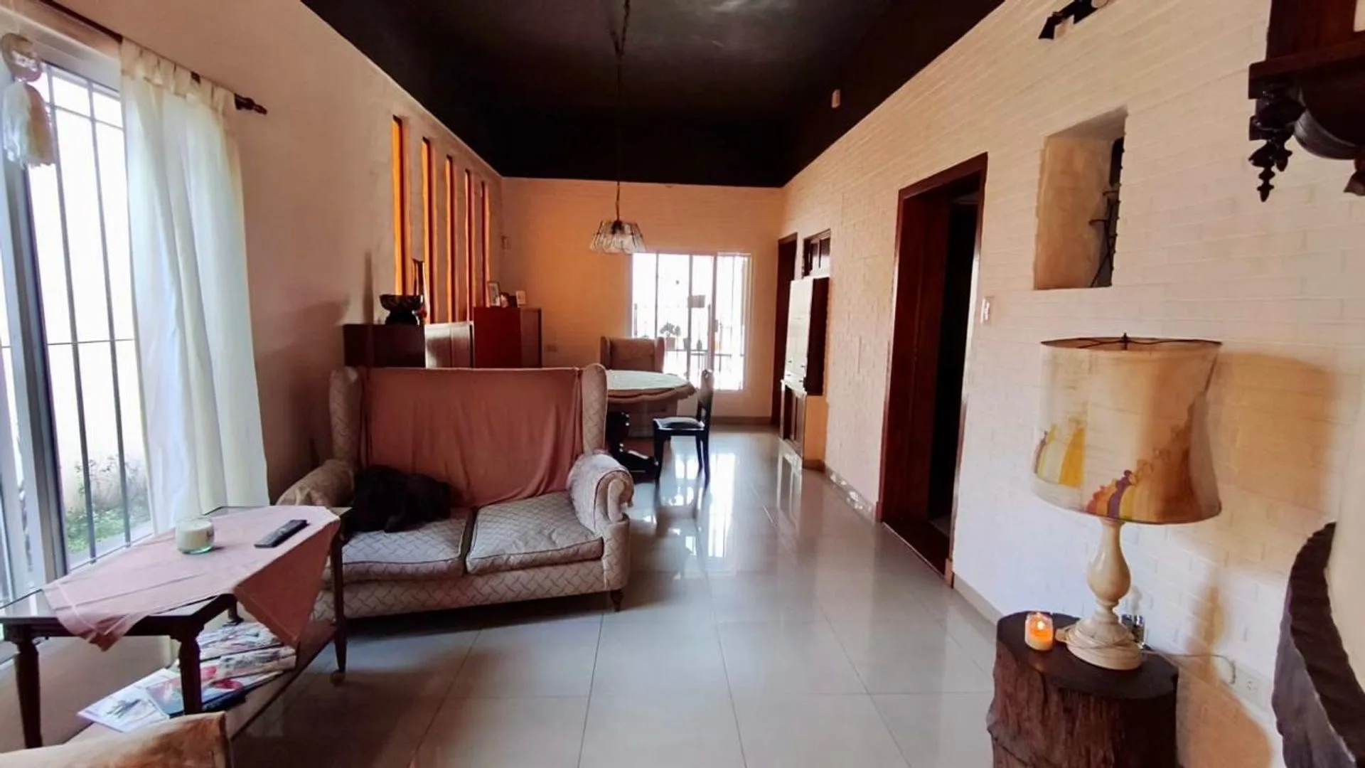 Venta casa Villa Ballester 4 amb Patio cochera