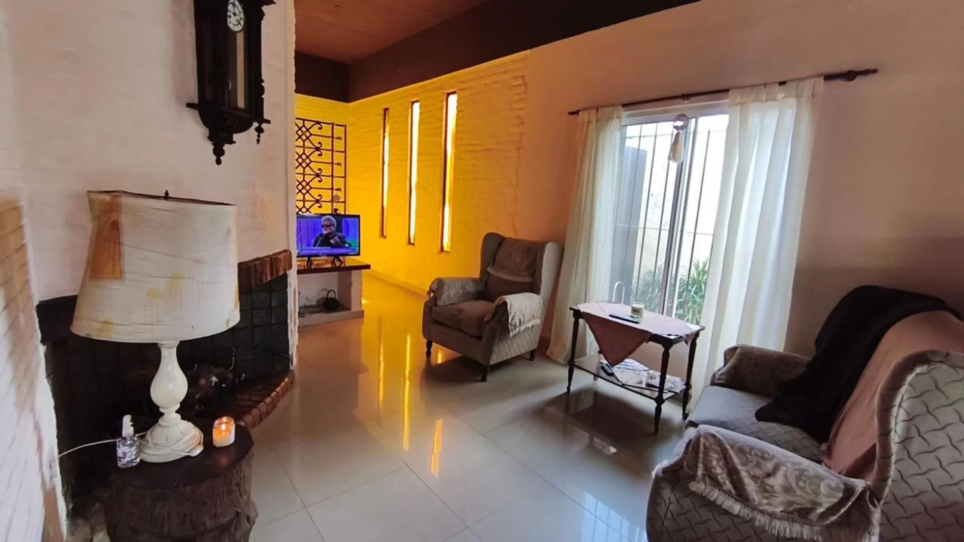 Venta casa Villa Ballester 4 amb Patio cochera foto 2