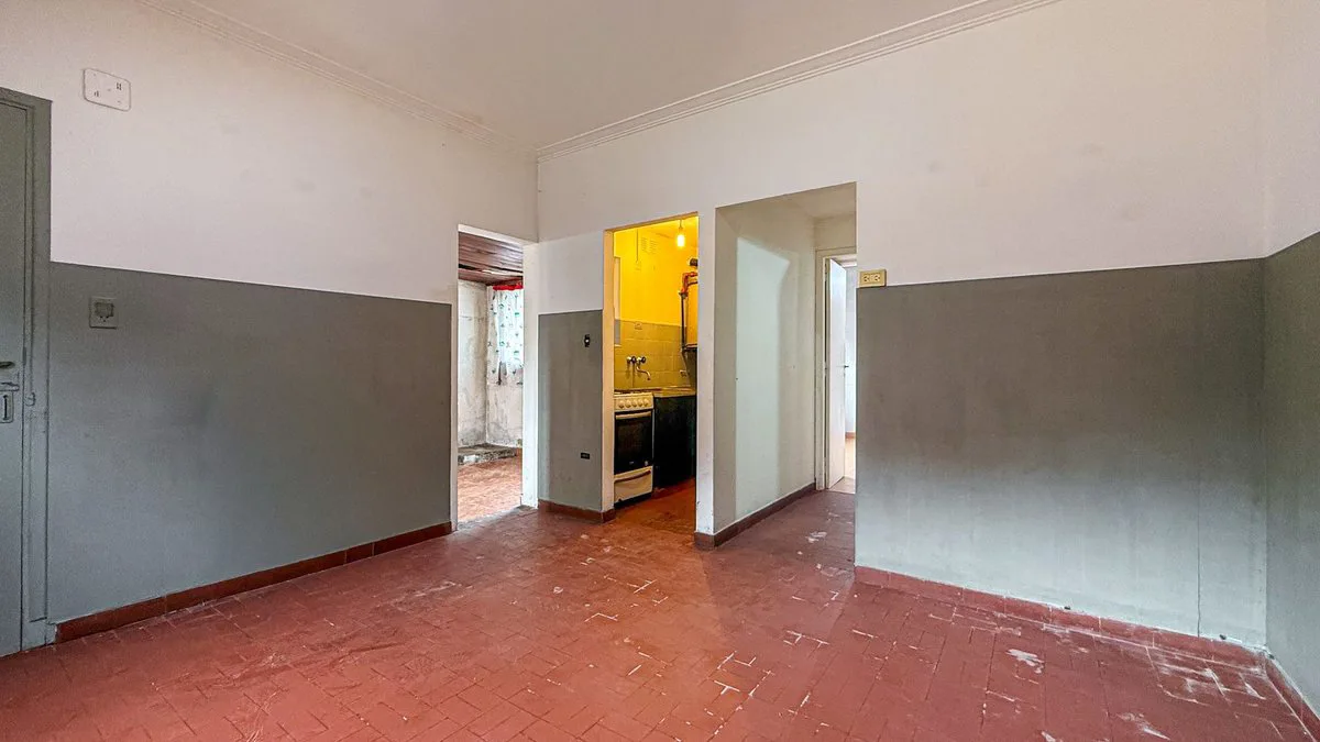 Venta PH 3 ambientes Las Avenidas sin expensas foto 2