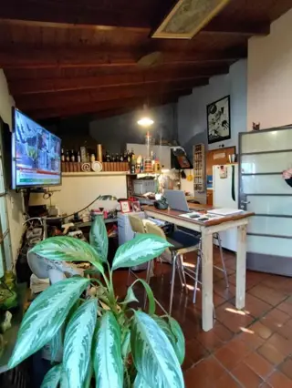 CASA Y DPTO EN ESQUINA foto 1