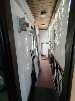 CASA Y DPTO EN ESQUINA foto 2