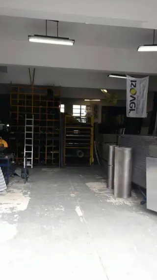 LOCAL / GALPON EN VILLA LYNCH SOBRE AV. SAN MARTIN foto 4