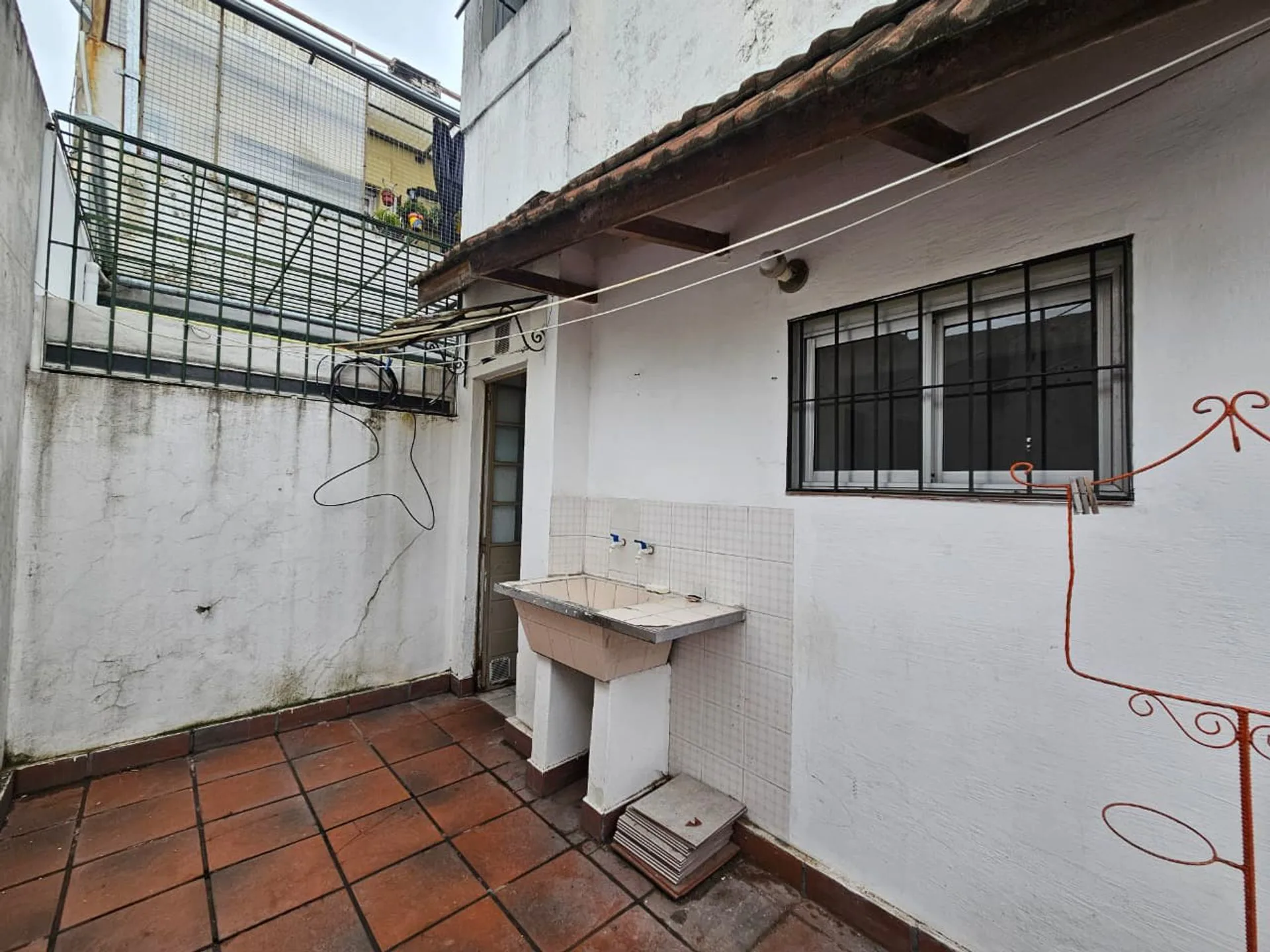 VENTA DEPARTAMENTO 2 AMBIENTES MONTECASTRO foto 5
