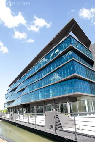 Alquiler Oficina 60 m2 con cochera en Skyglass 3, AYRES VILA foto 3