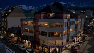 Venta monoambiente con cochera MICROCENTRO Ushuaia foto 1